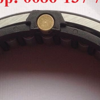 Ширина подшипника с иглой в форме полумесяца - 17,9 мм F-228614.1